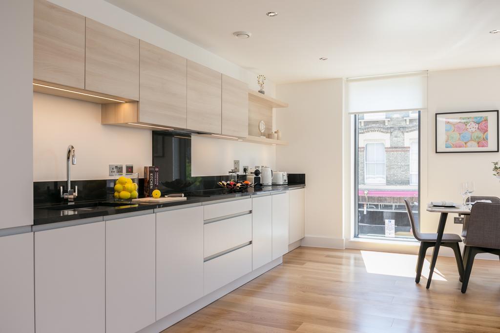 Portobello Apt With Floor-To-Ceiling Views Лондон Екстер'єр фото